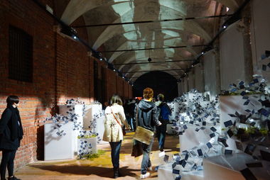 漫步藝術(shù)殿堂，品味文化歐洲——2013年現(xiàn)代設(shè)計藝術(shù)學(xué)院維也納藝術(shù)交流心得與策劃啟示